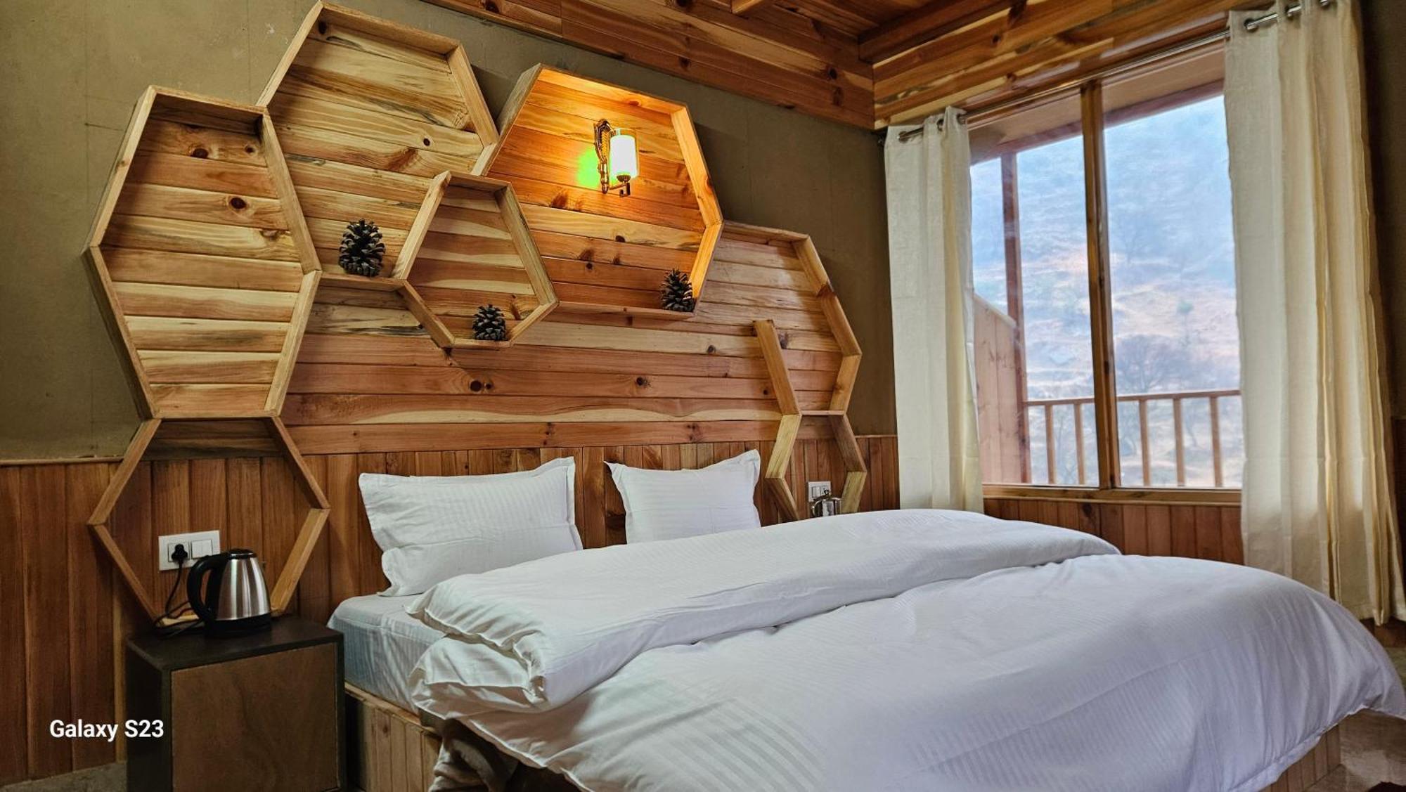 The Fiza Retreat Tirthan Banjar Ngoại thất bức ảnh