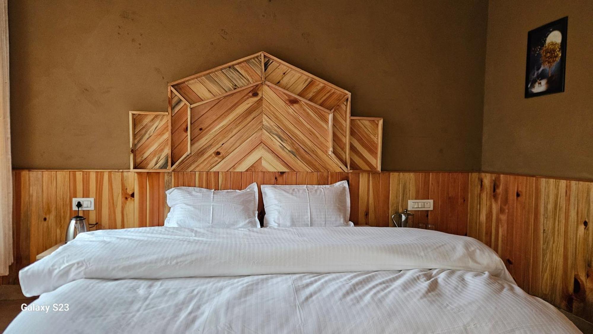 The Fiza Retreat Tirthan Banjar Ngoại thất bức ảnh