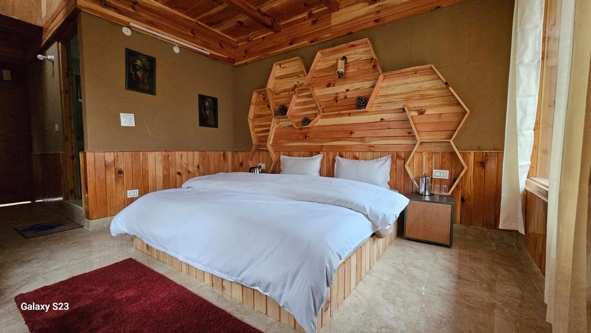 The Fiza Retreat Tirthan Banjar Ngoại thất bức ảnh